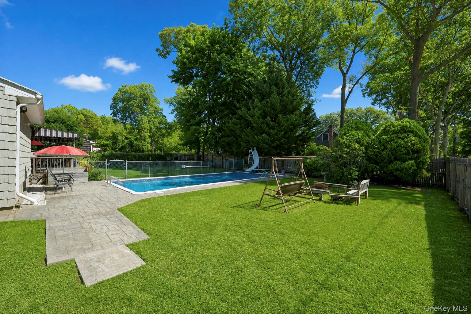 255 Lake Avenue S – For Sale photo 7