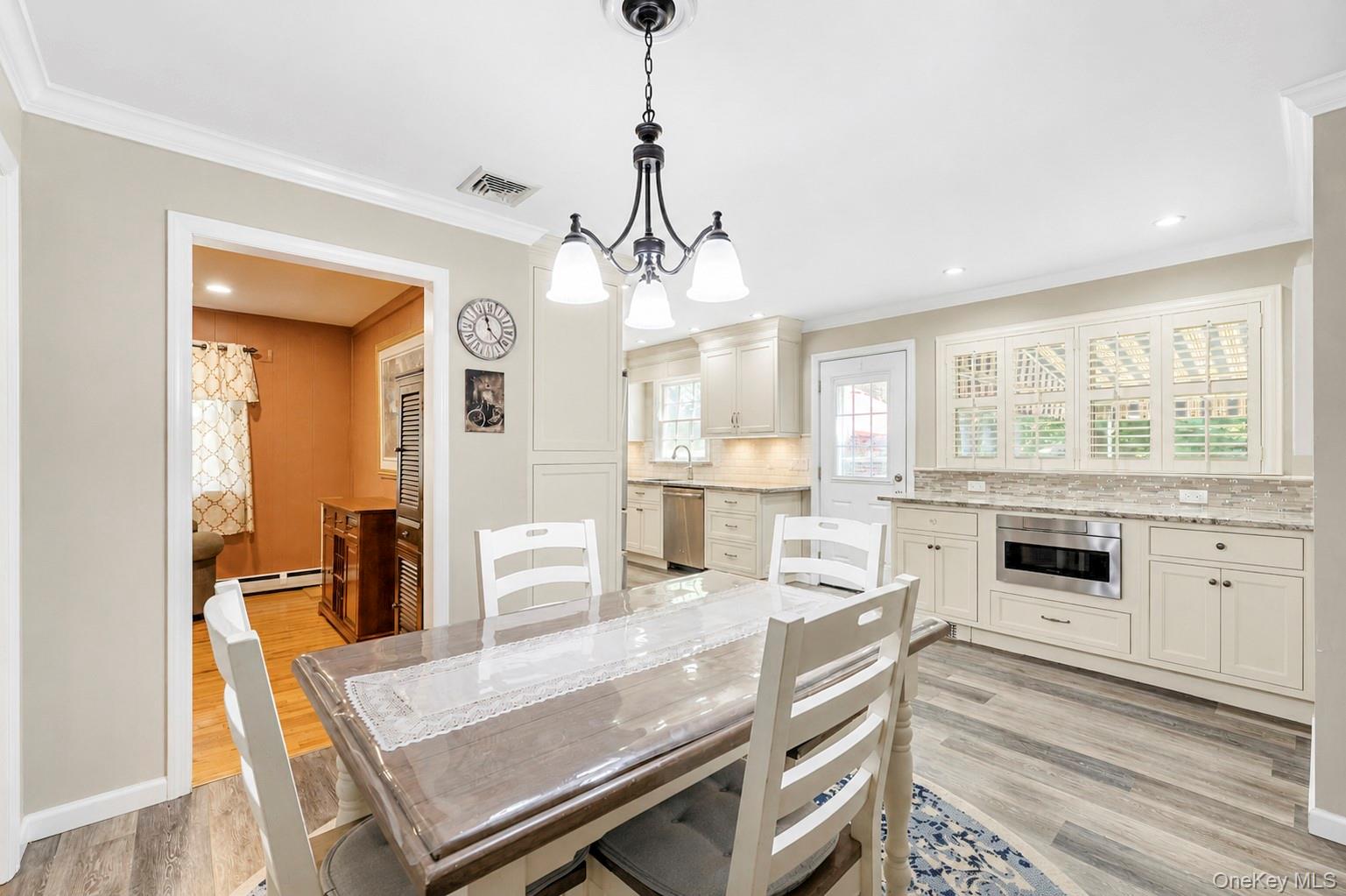 255 Lake Avenue S – For Sale photo 21