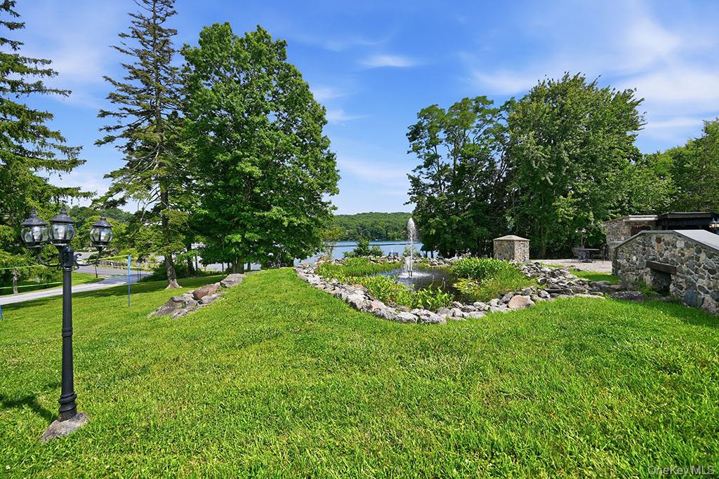7 Lake Avenue – For Sale photo 6
