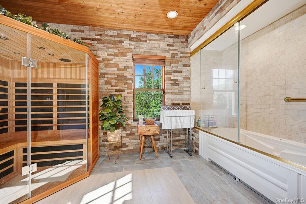 7 Lake Avenue – For Sale photo 34