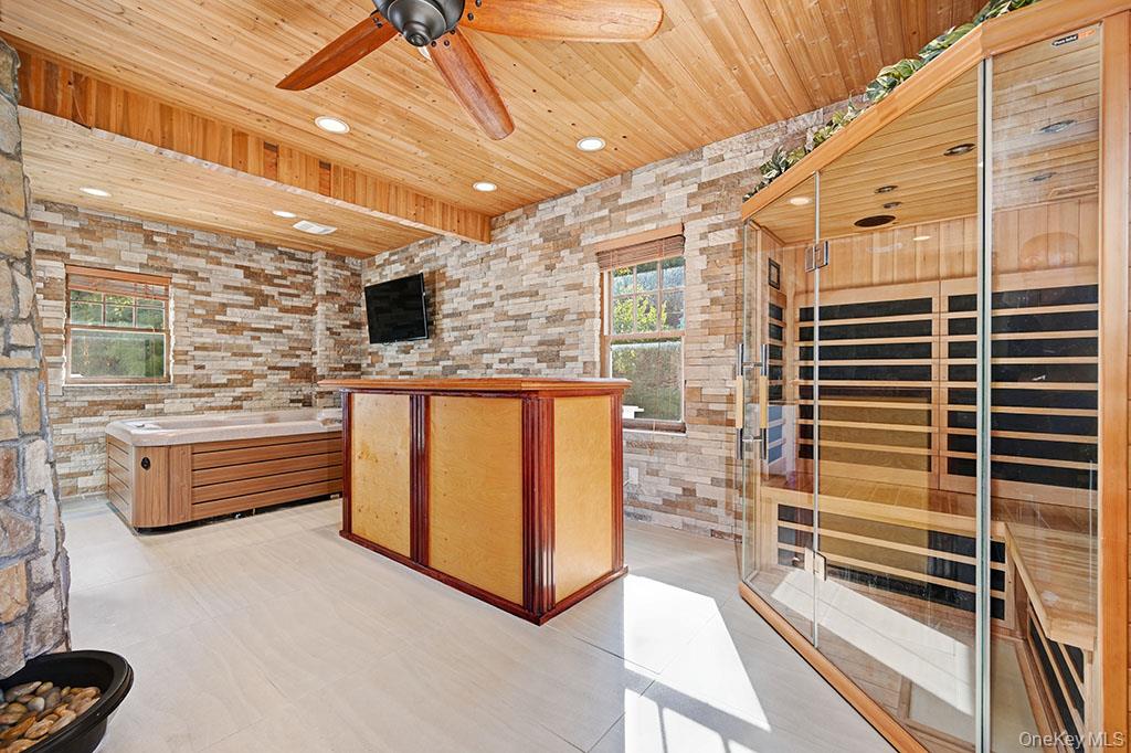 7 Lake Avenue – For Sale photo 35