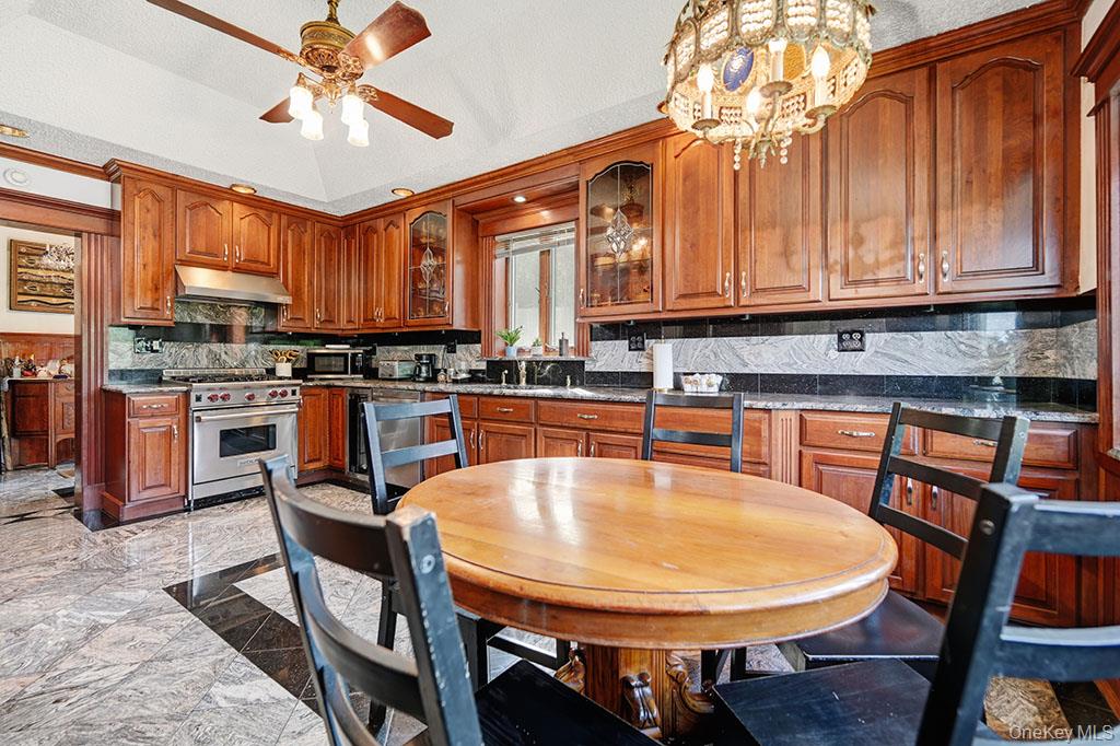 7 Lake Avenue – For Sale photo 32