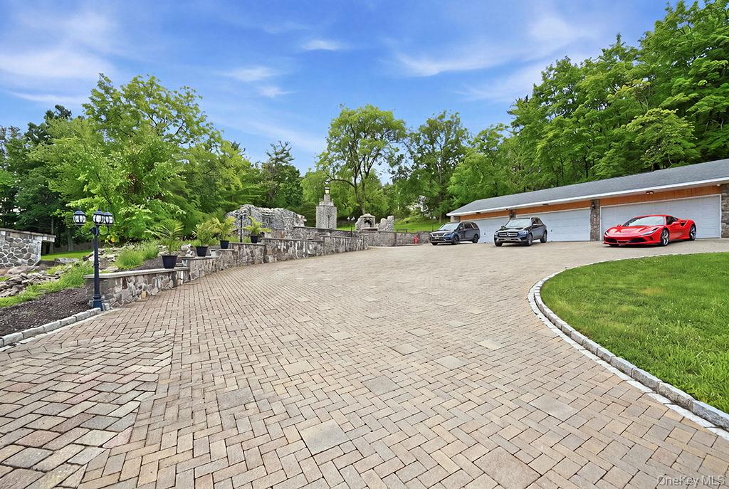 7 Lake Avenue – For Sale photo 12
