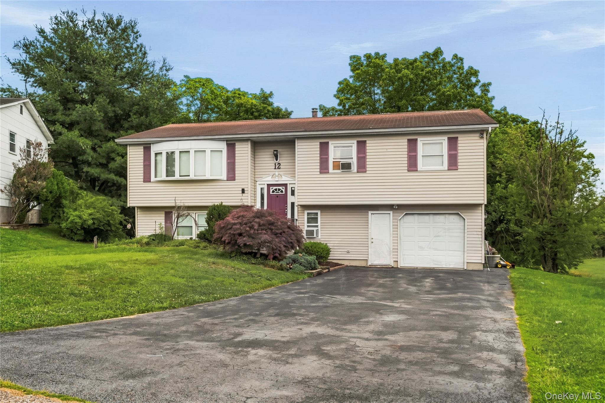 12 Veteran Circle – For Sale