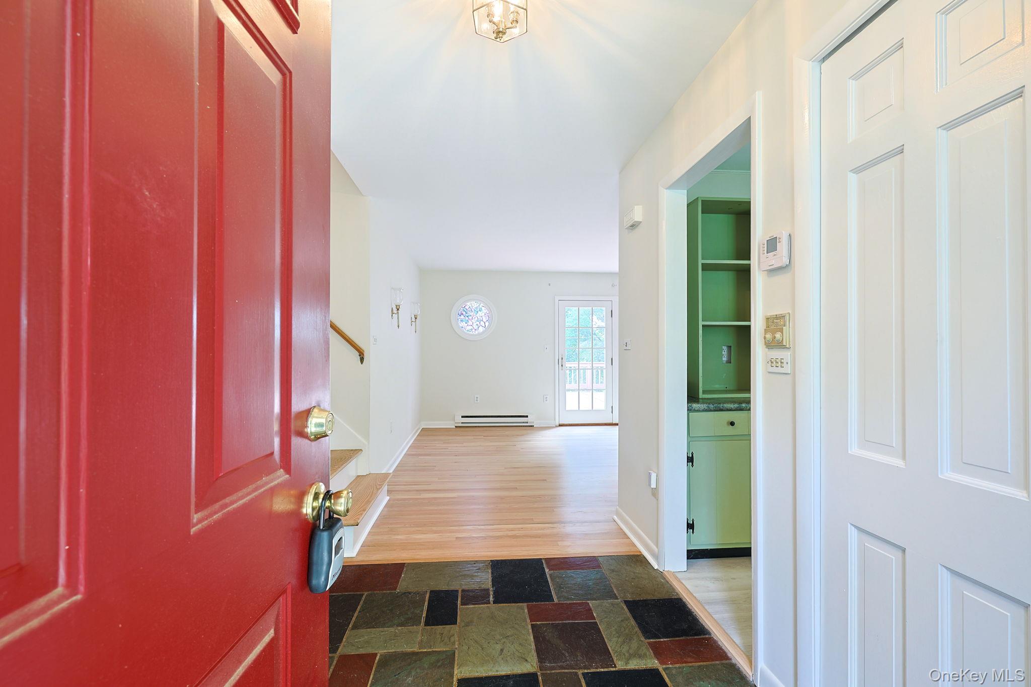 58 Edgehill Drive – For Sale photo 2