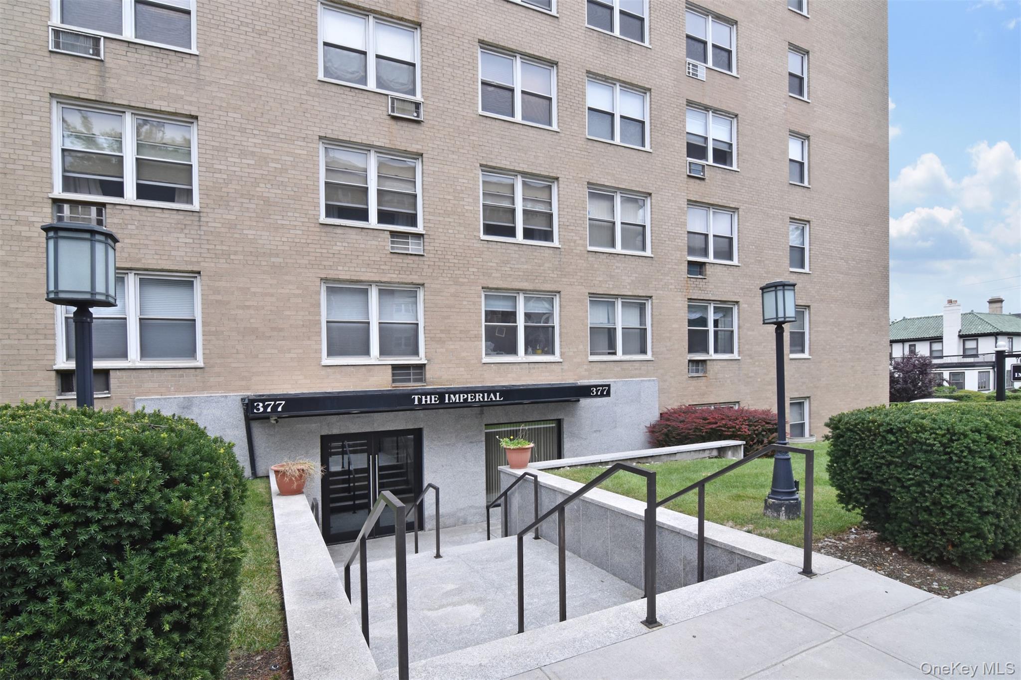 377 Westchester Avenue, Unit 4F photo 16
