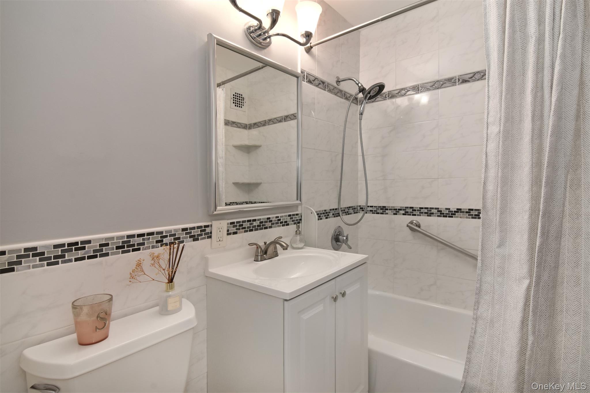 377 Westchester Avenue, Unit 4F photo 13
