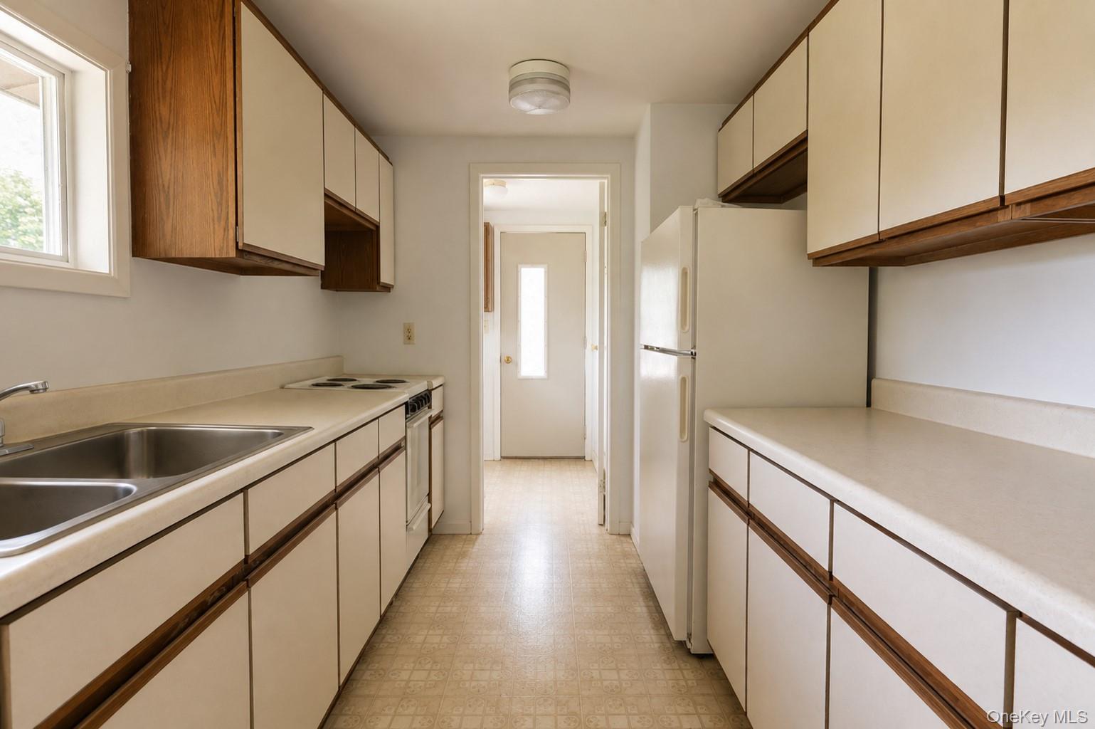 740 Wallkill Avenue – For Sale photo 18