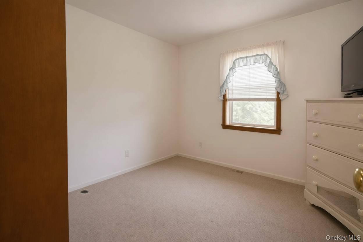 740 Wallkill Avenue – For Sale photo 33
