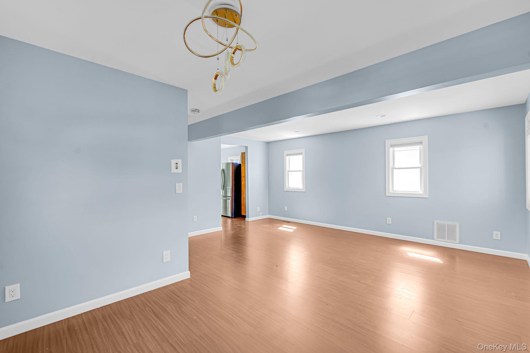 646 S 7th Street – For Sale photo 10