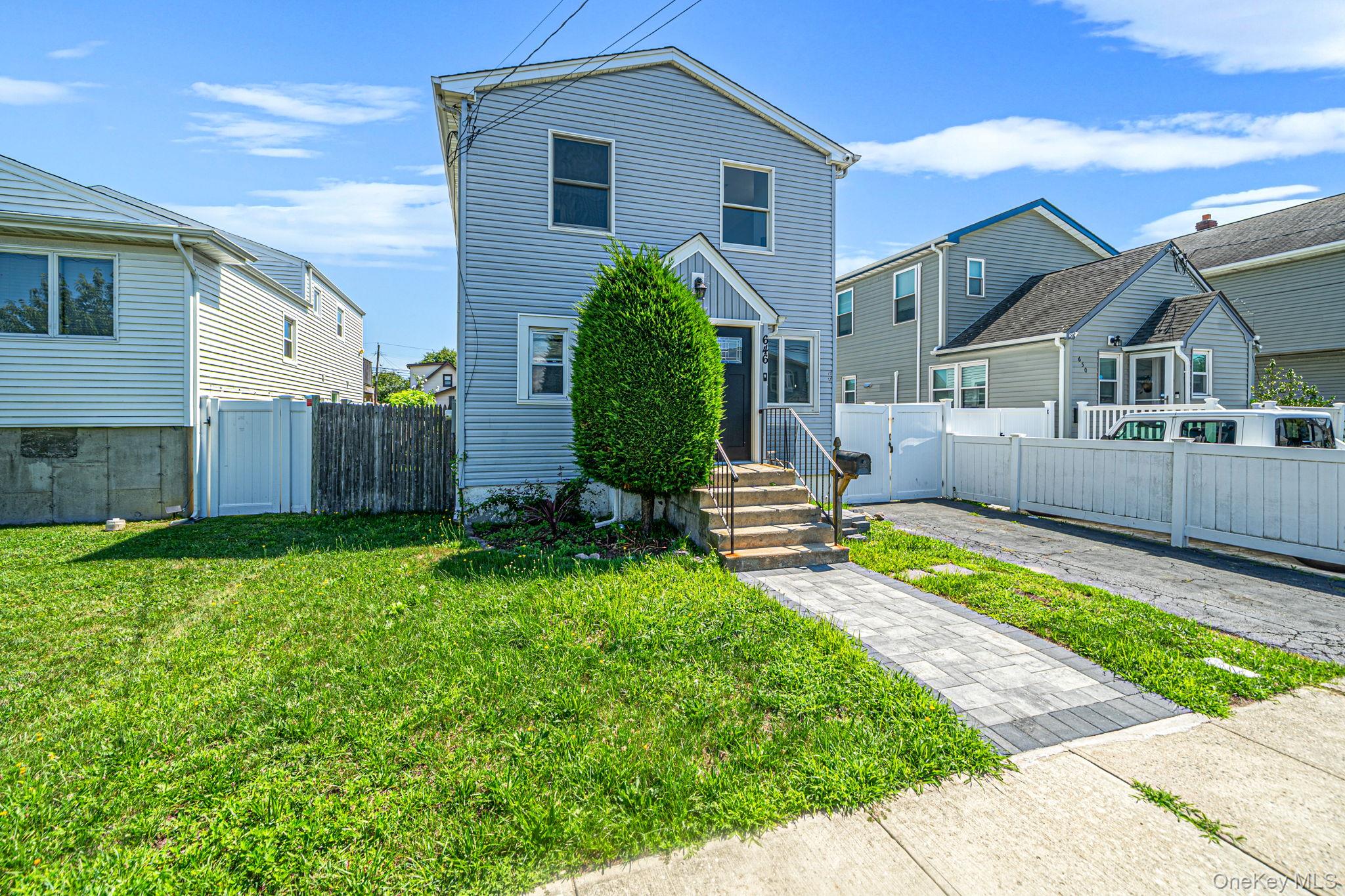 646 S 7th Street – For Sale photo 3