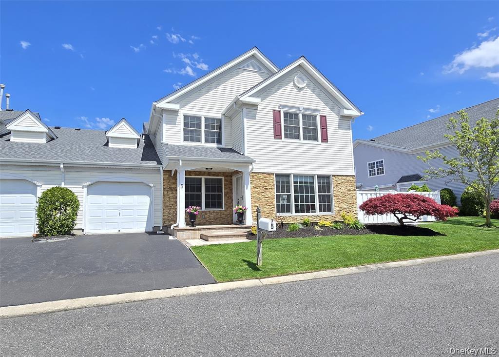 5 Charley Lane – For Sale