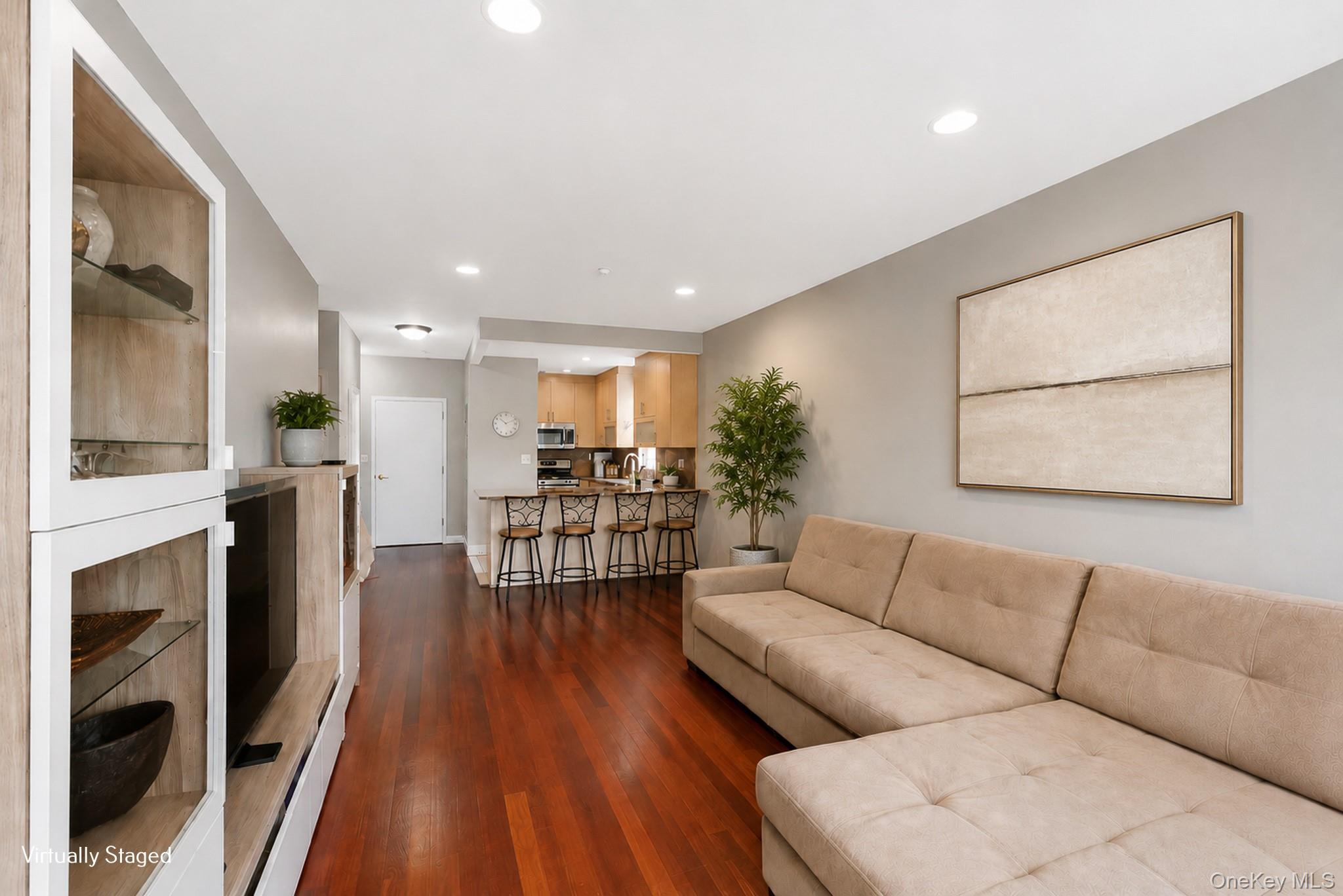 2388 Ocean Avenue, Unit 11 photo 2