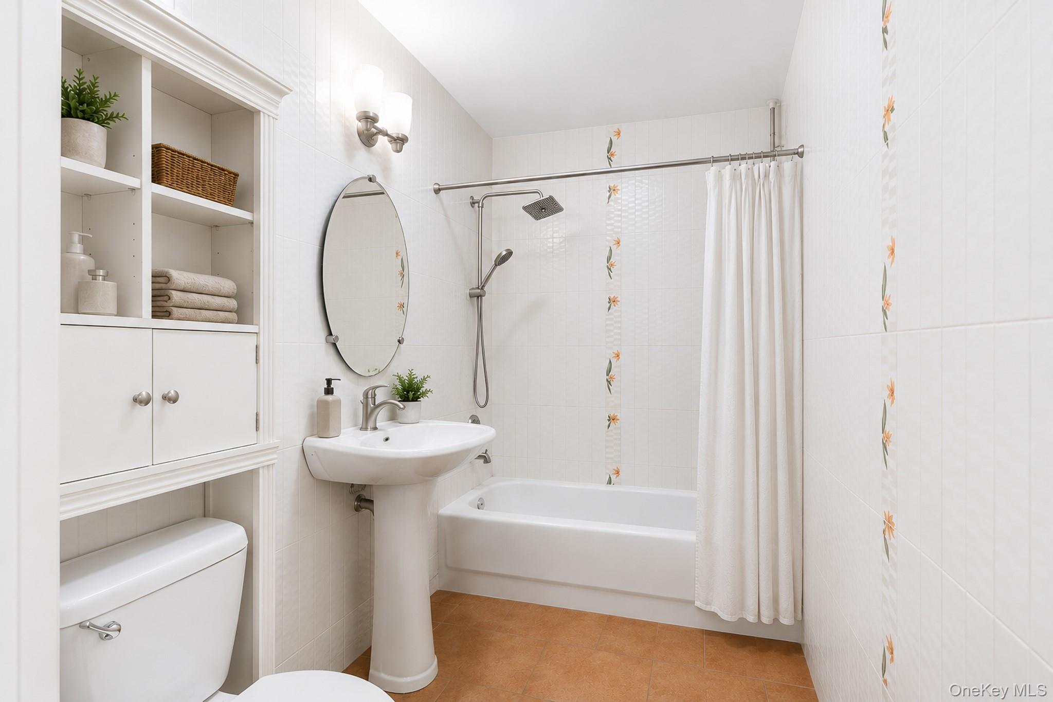 2388 Ocean Avenue, Unit 11 photo 7