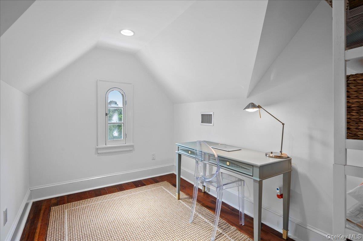12 Linden Avenue – For Sale photo 27