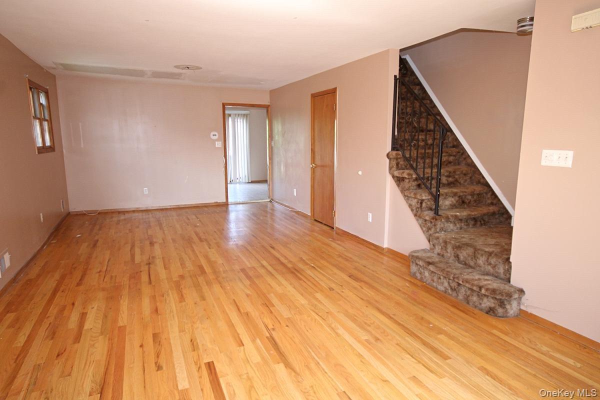 5 Abbey Road – For Sale photo 2