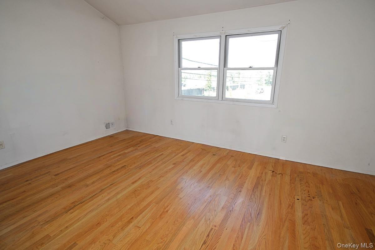 5 Abbey Road – For Sale photo 7