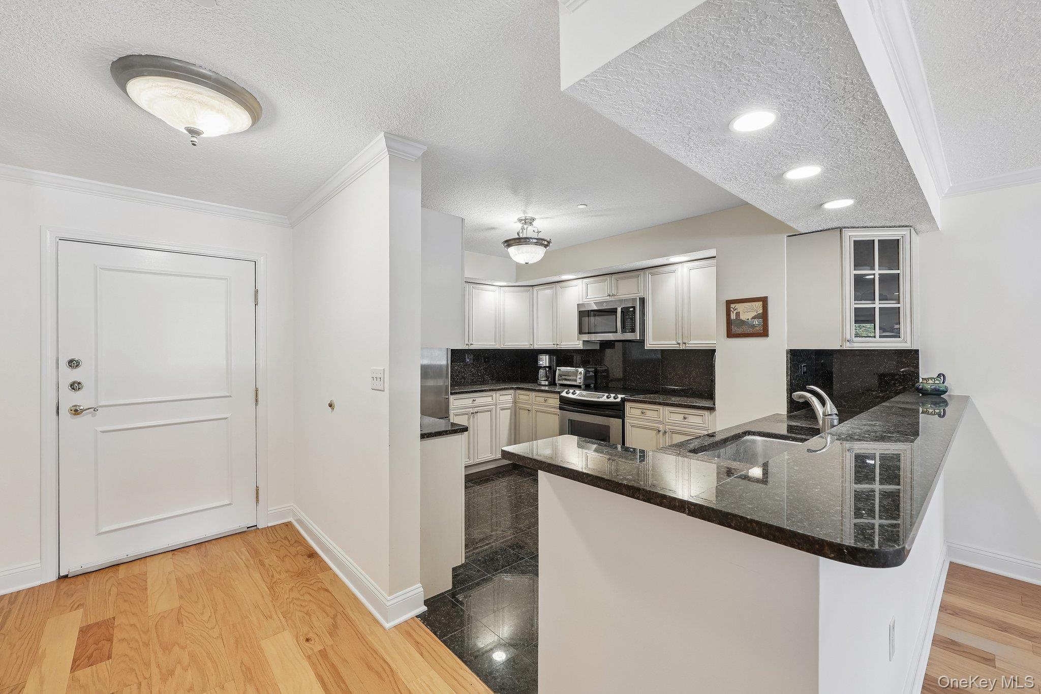 409 Harbor Cove, Unit #409 photo 6
