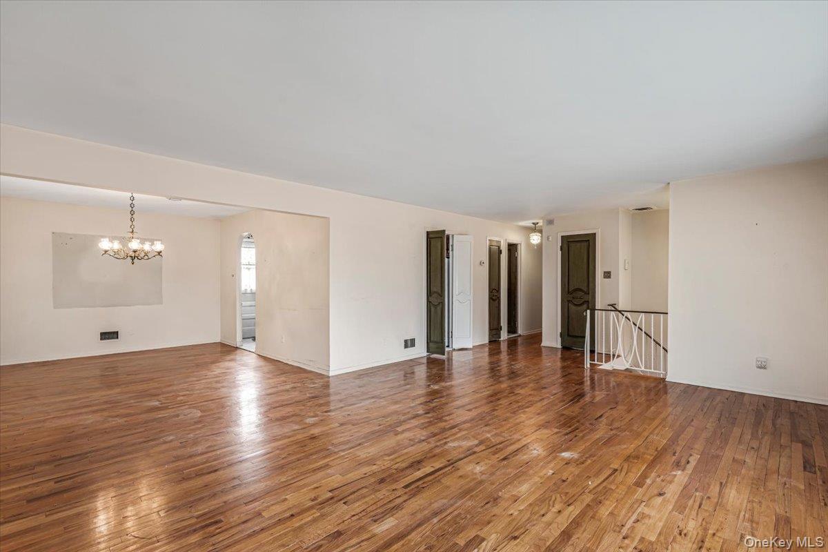 156-14 14th Avenue – For Sale photo 5