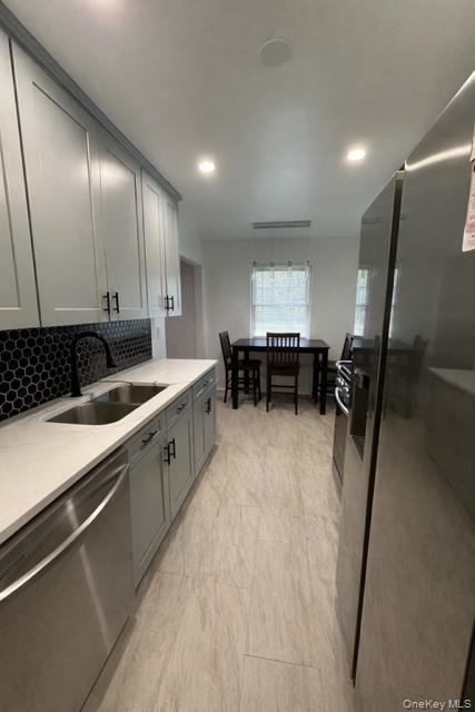 156 Parkside Drive, Unit 156 photo 8