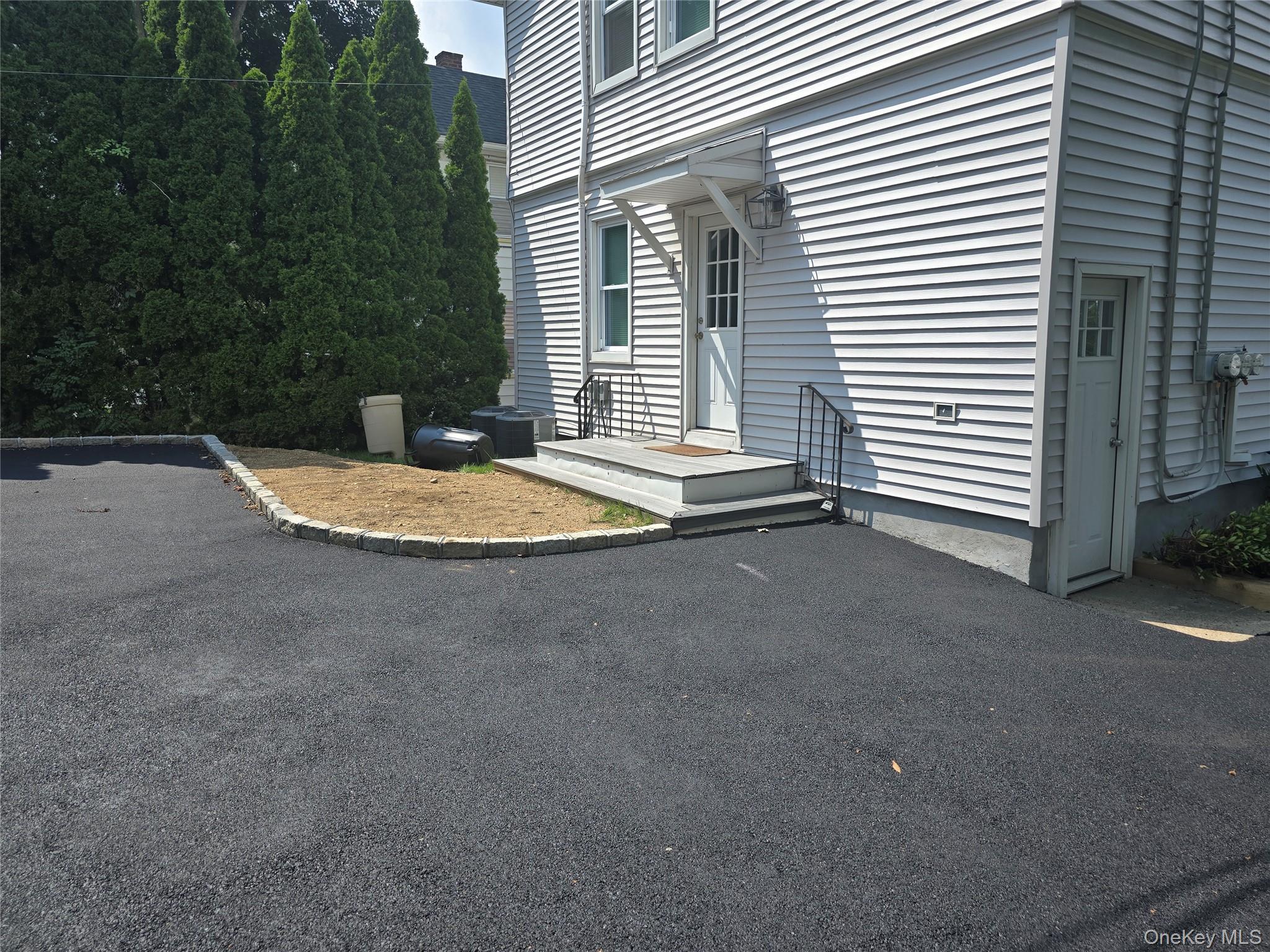 10 Ohio Avenue – For Rent photo 26