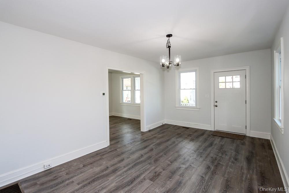 10 Ohio Avenue – For Rent photo 9