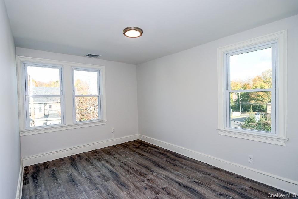 10 Ohio Avenue – For Rent photo 3