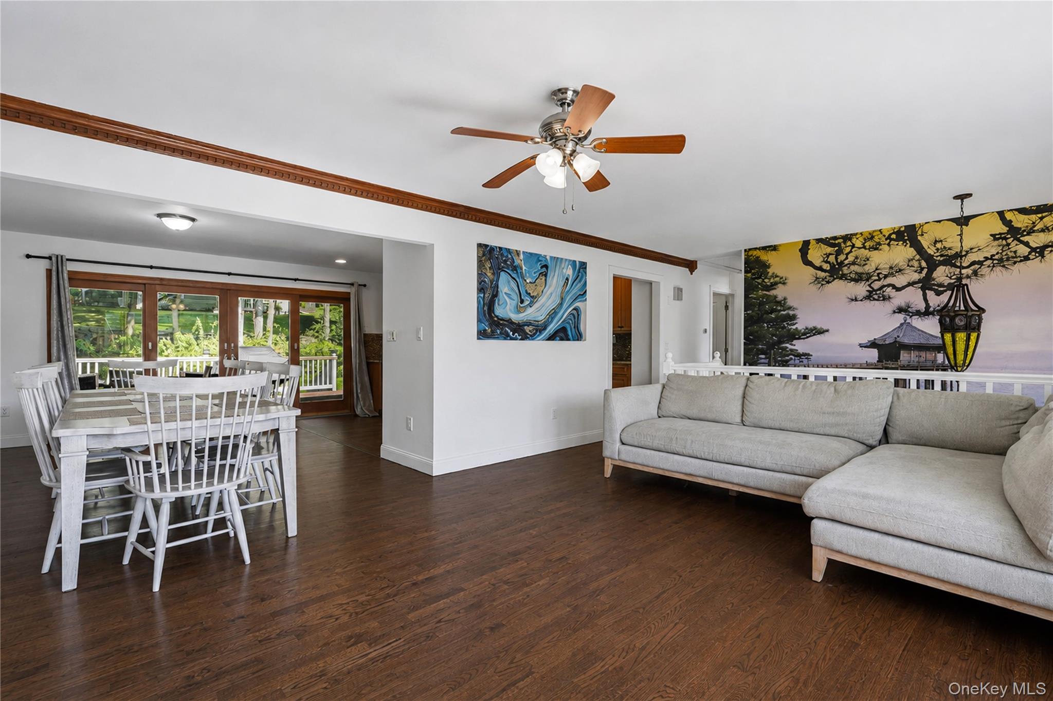 119 Scotchtown Avenue – For Sale photo 5