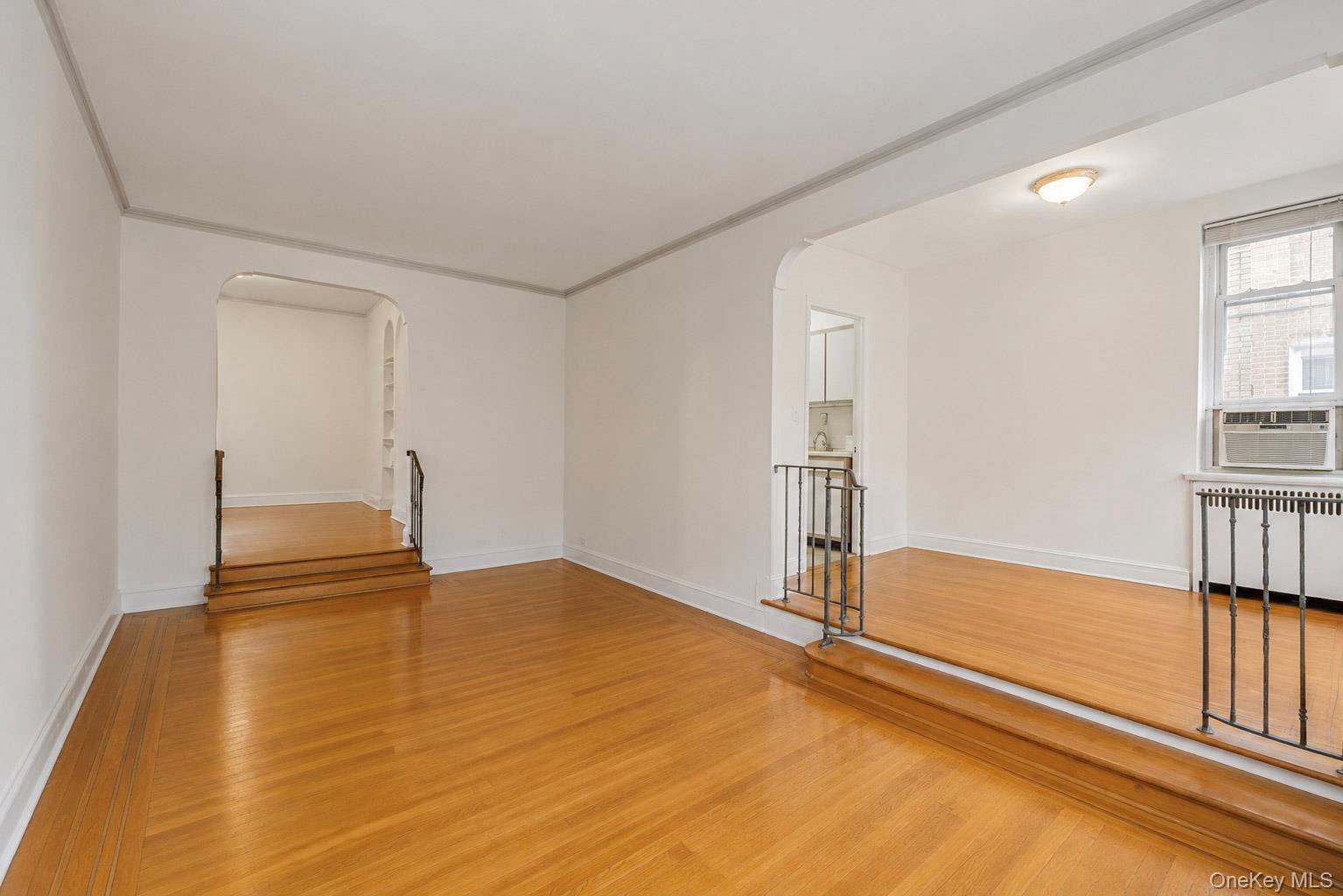 2160 Bronx Park East, Unit 1F photo 5