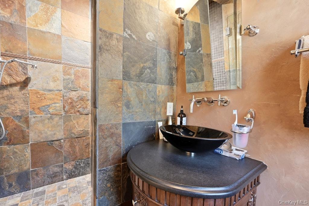 2 Kalb Court – For Sale photo 28