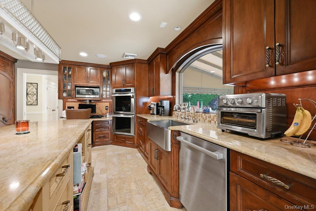 2 Kalb Court – For Sale photo 9