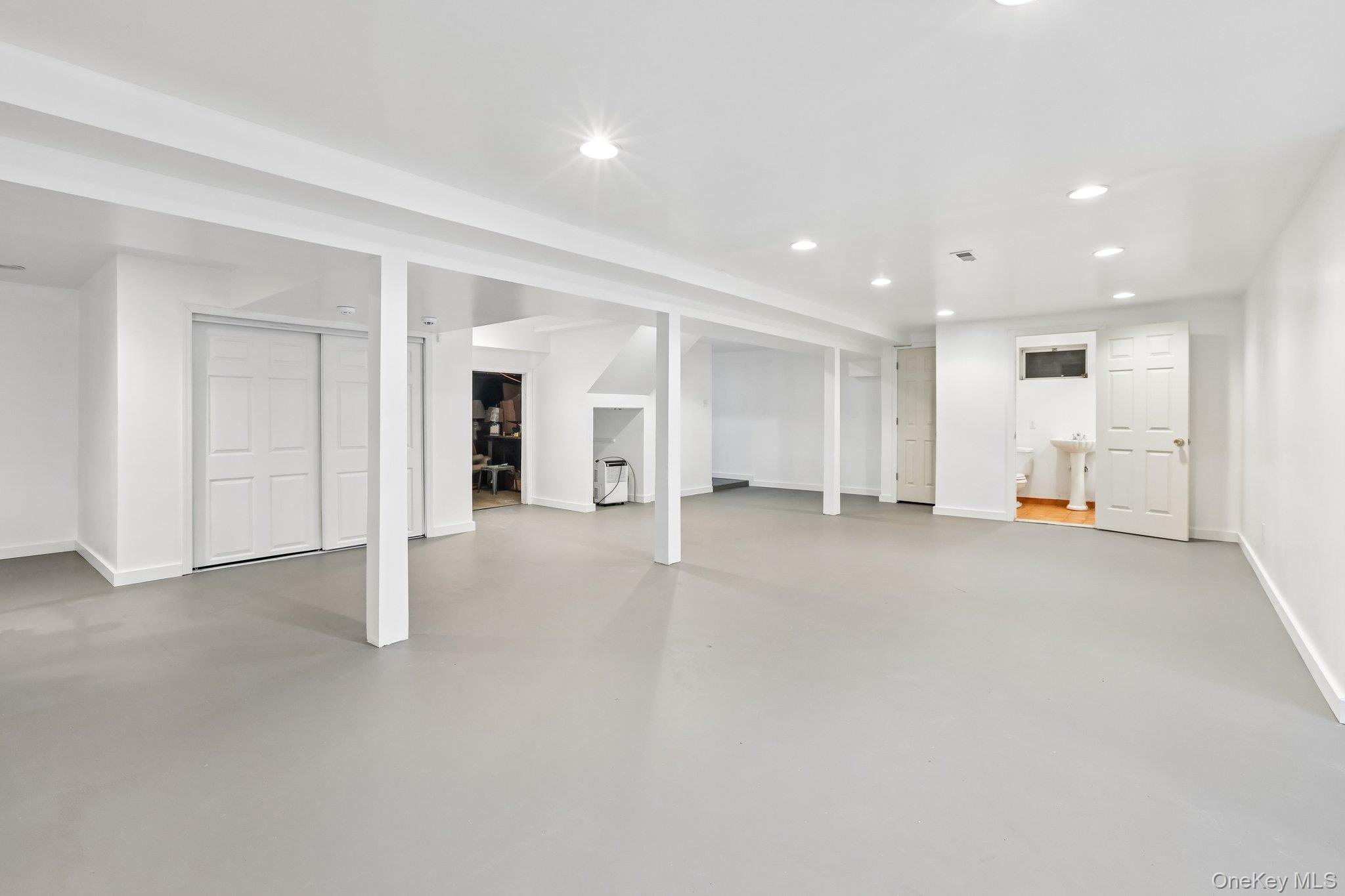 90 Greenhaven Road – For Sale photo 48