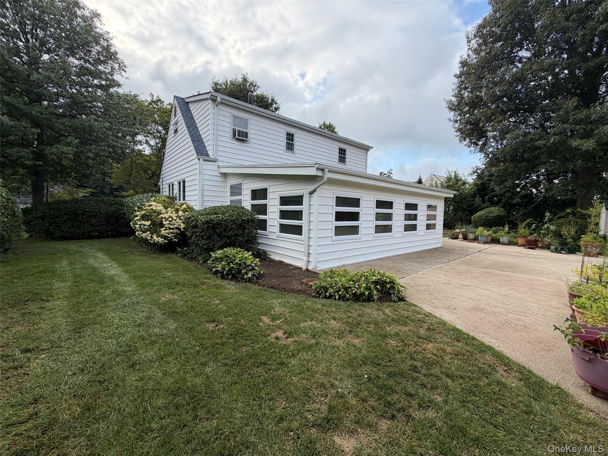 21 Purdy Avenue – For Sale photo 19