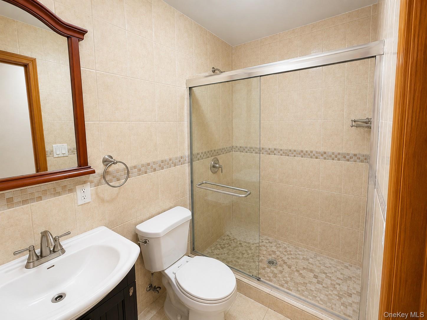 144-37 73 Avenue – For Sale photo 8