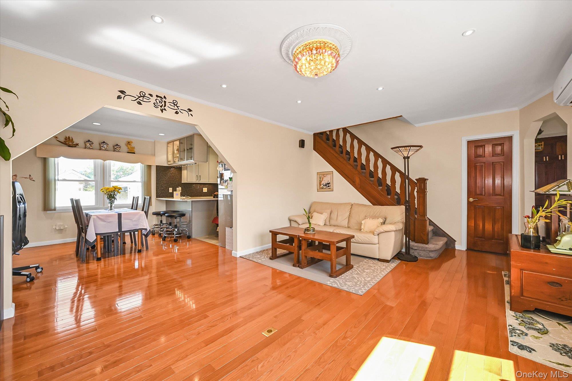 163-29 16th Avenue – For Sale photo 3