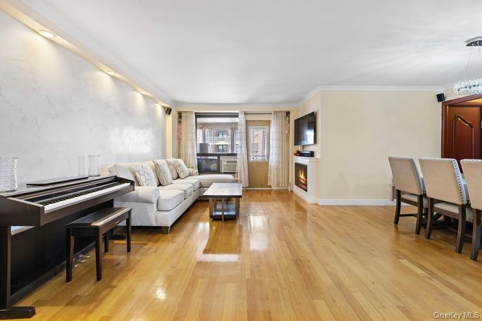 61-35 98th Street, Unit 15E photo 3