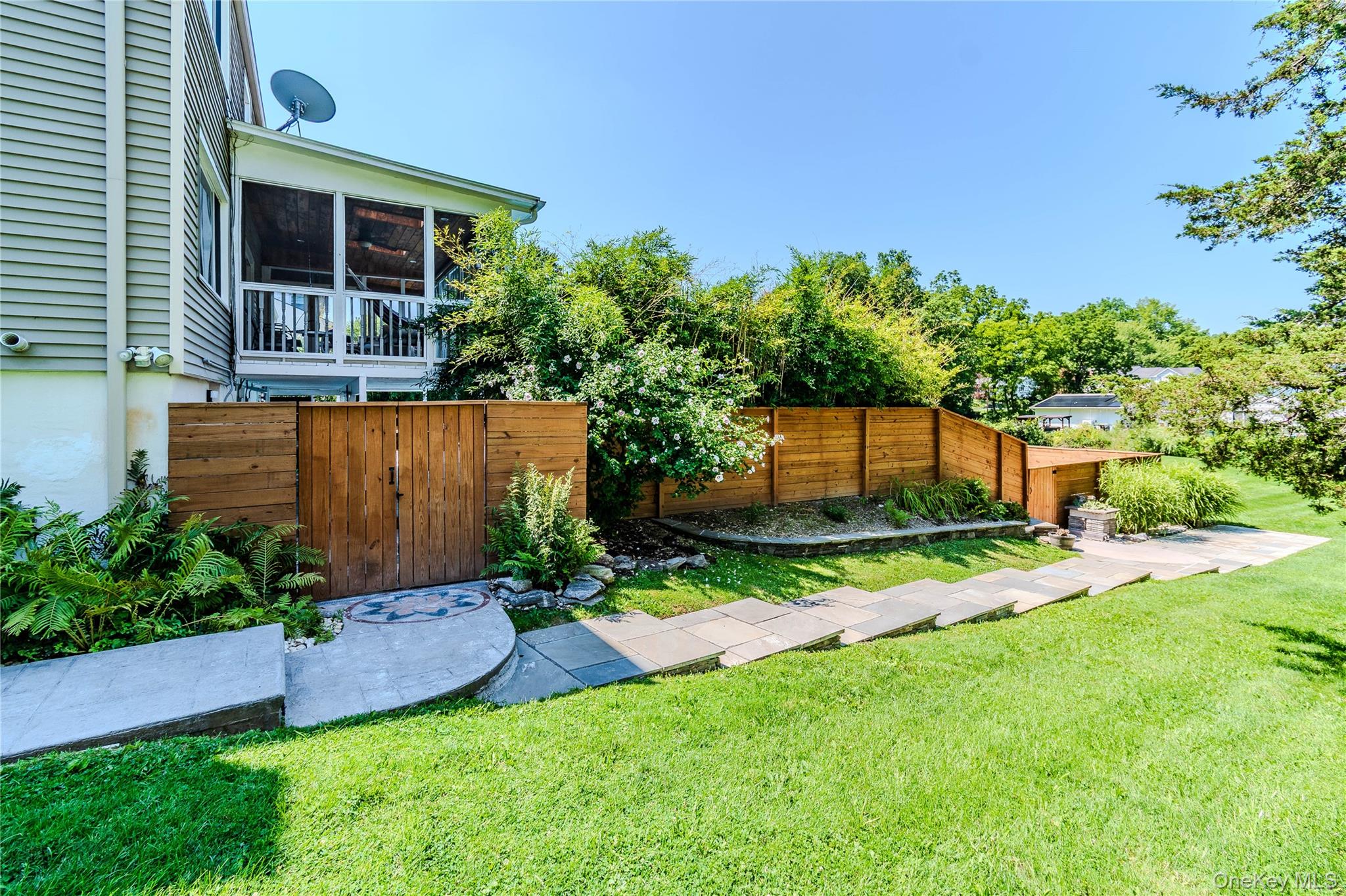 10 Old Mill Drive – For Sale photo 5