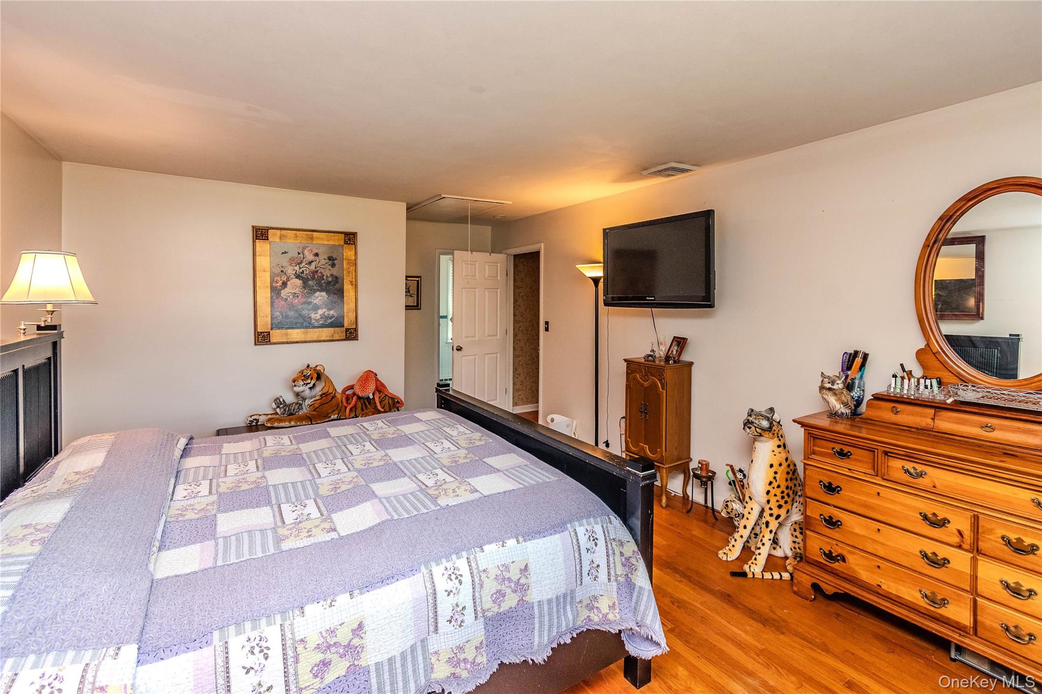 10 Old Mill Drive – For Sale photo 40
