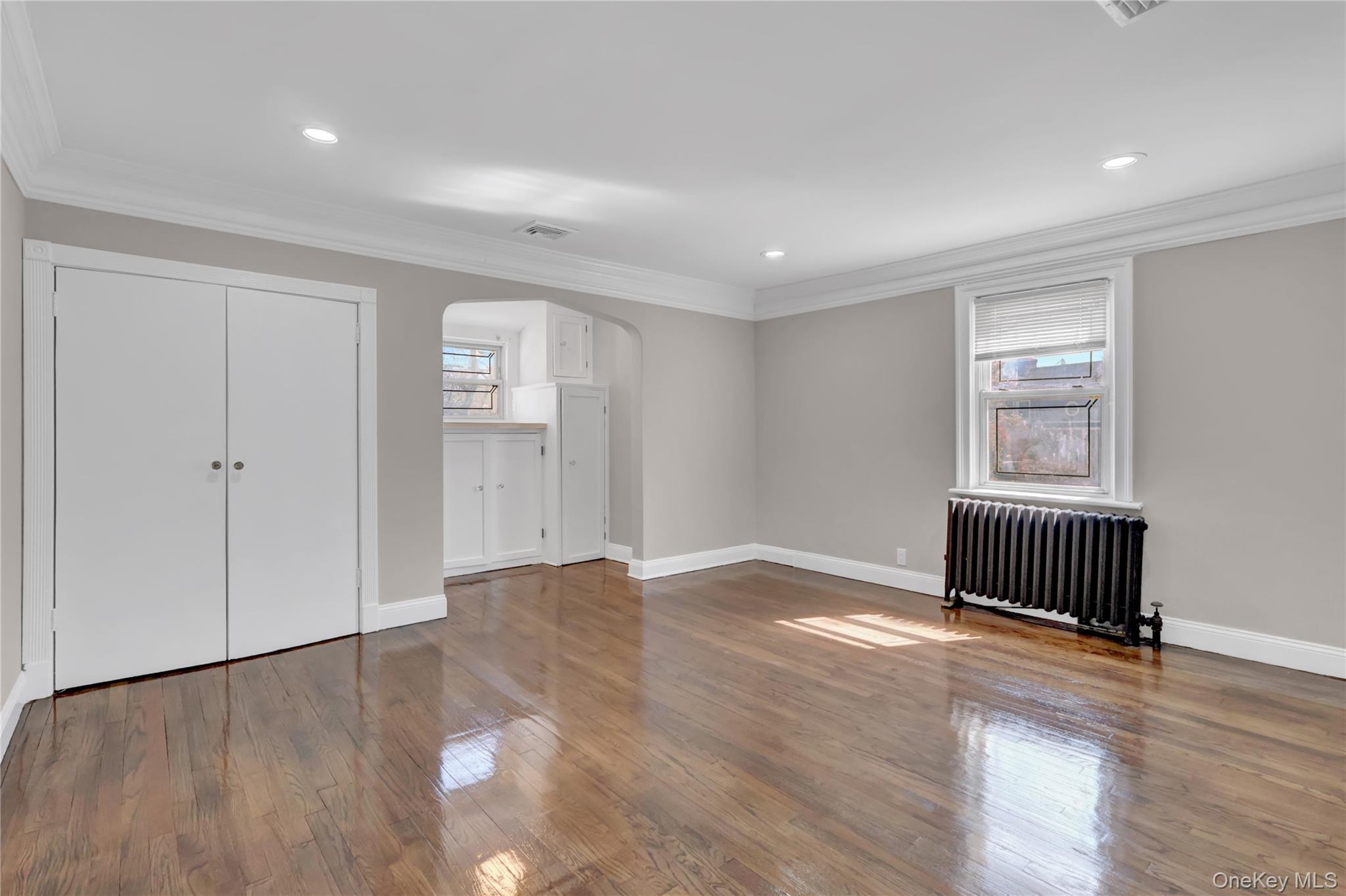 154 California Avenue – For Sale photo 8