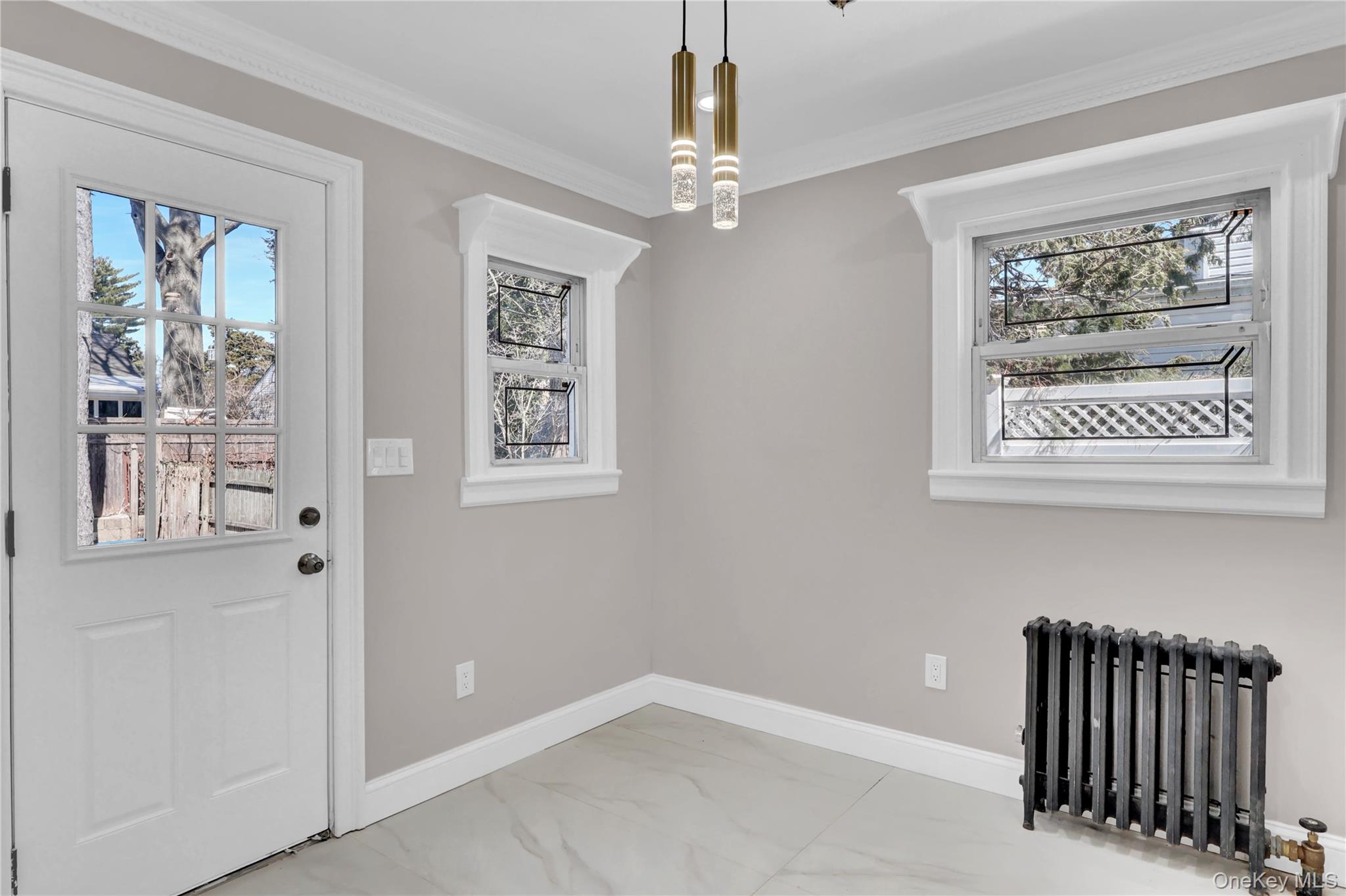 154 California Avenue – For Sale photo 11