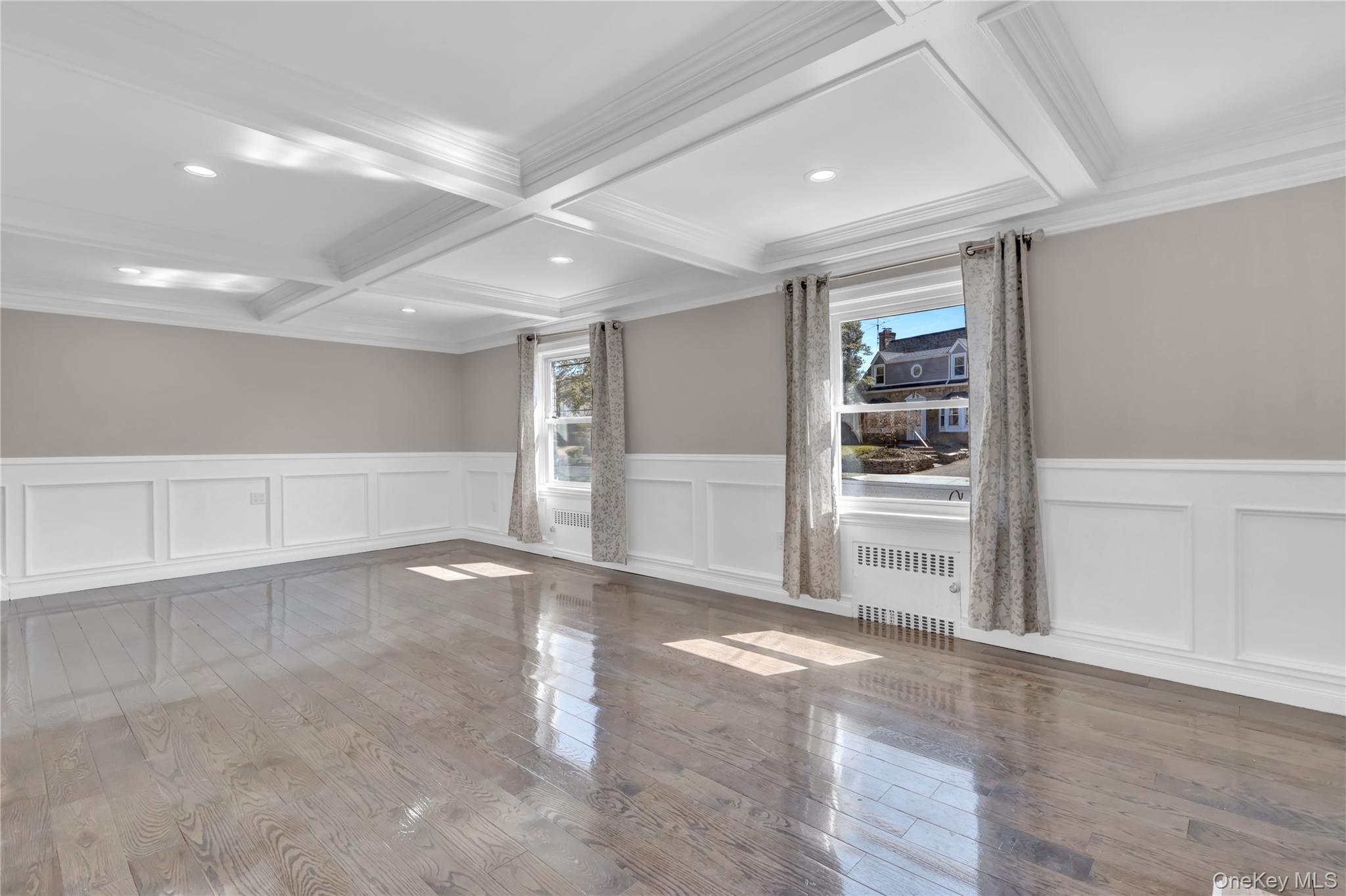 154 California Avenue – For Sale photo 10