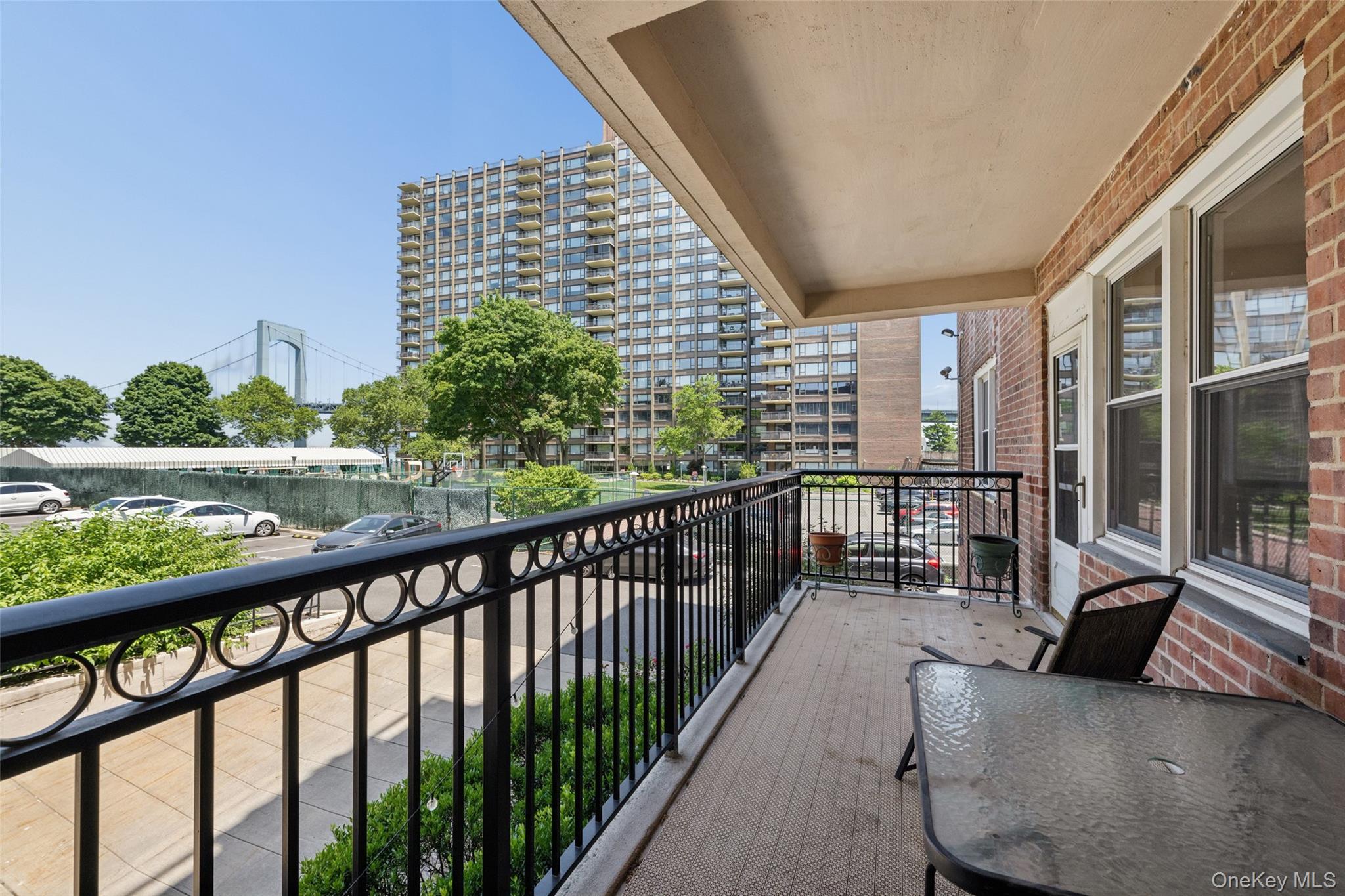162-41 Powells Cove Boulevard, Unit 1G photo 12