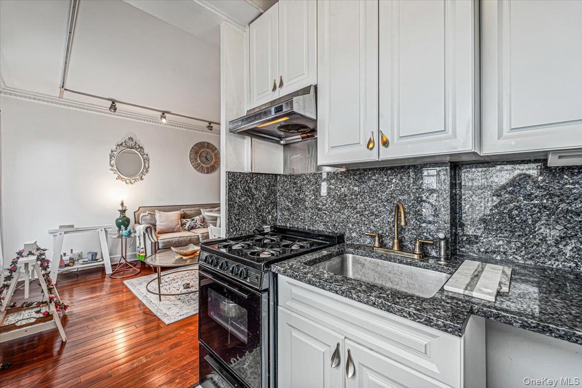 99-60 63rd Road, Unit 7S photo 6
