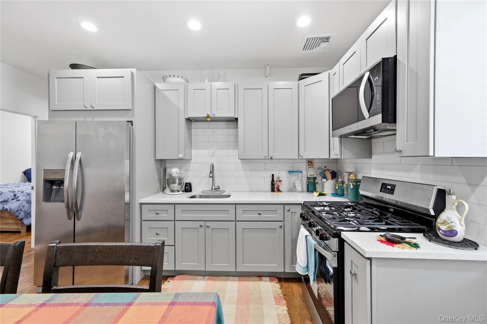 272 Broadway – For Sale photo 33