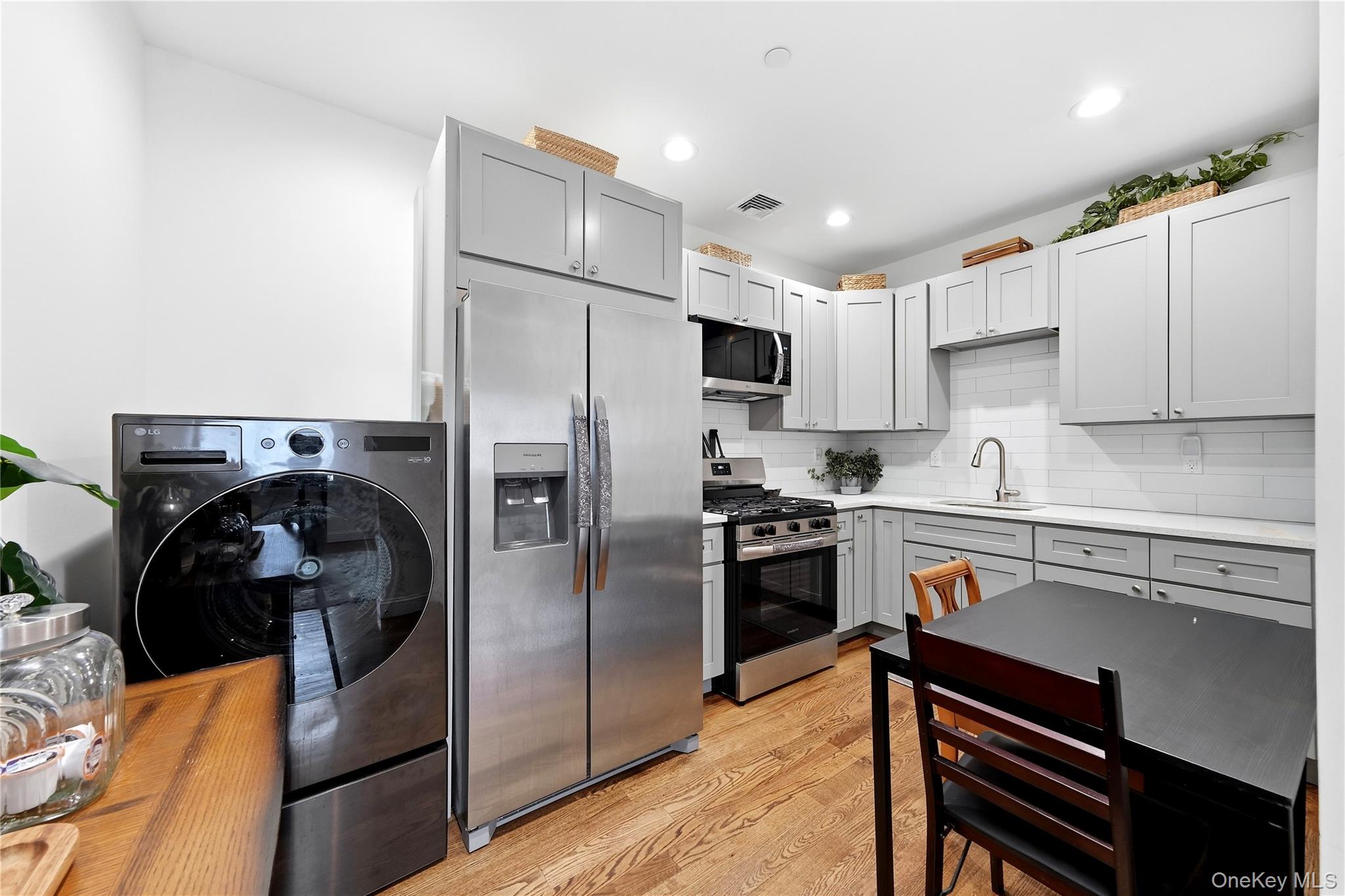 272 Broadway – For Sale photo 25