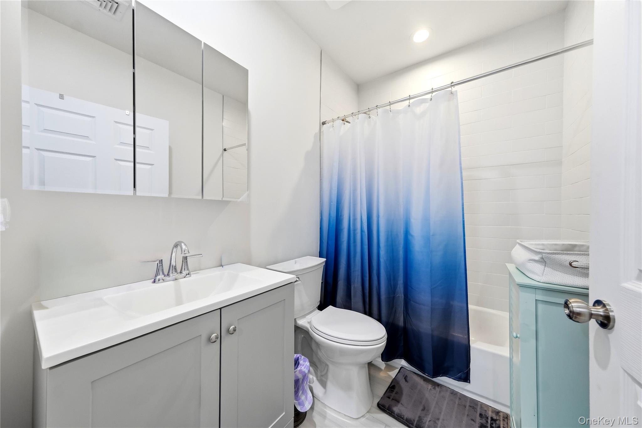272 Broadway – For Sale photo 34