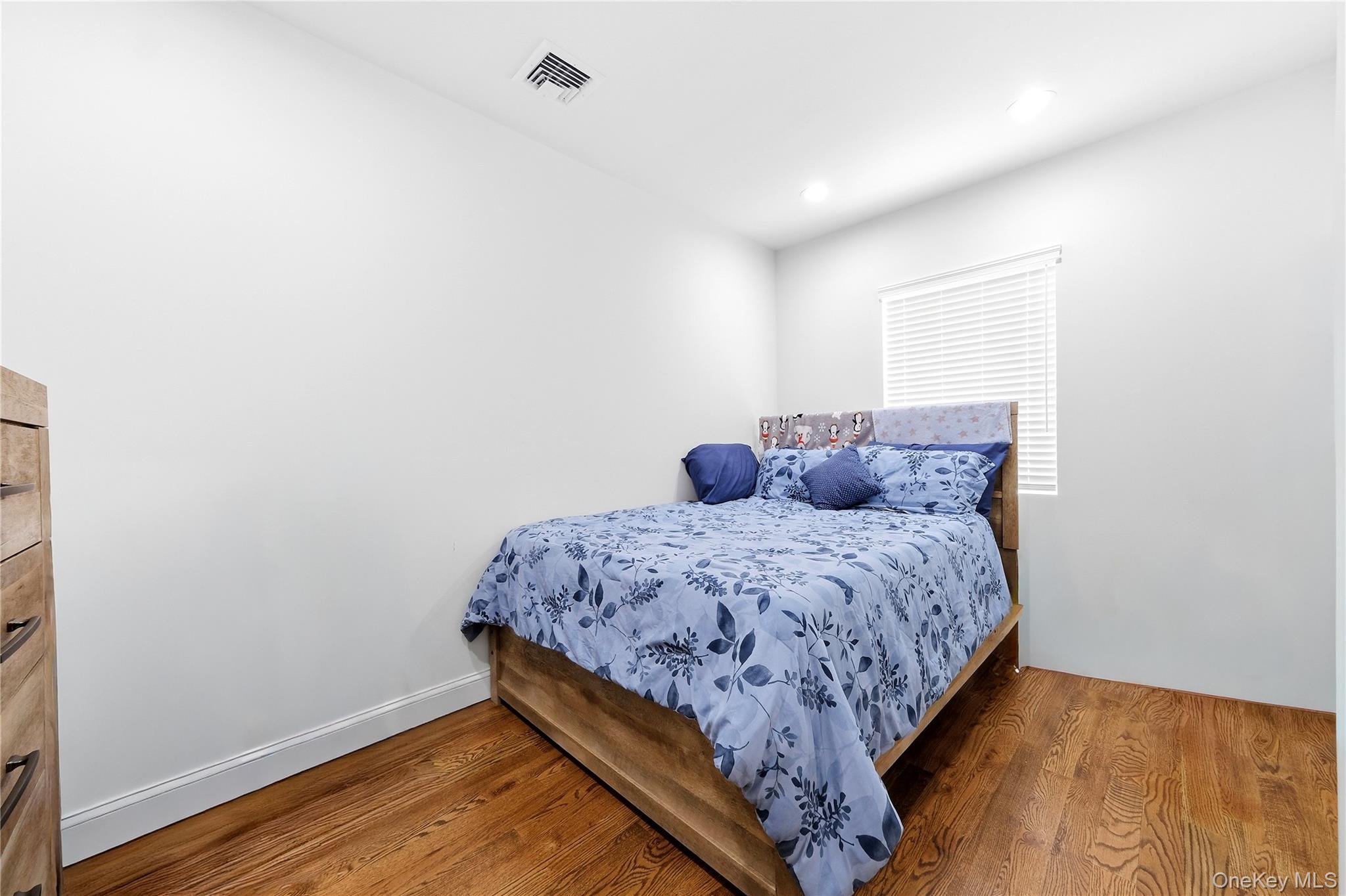 272 Broadway – For Sale photo 28