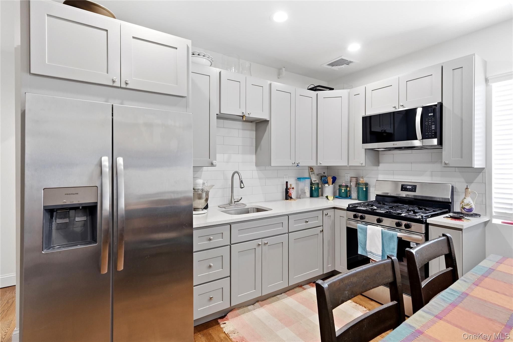 272 Broadway – For Sale photo 31