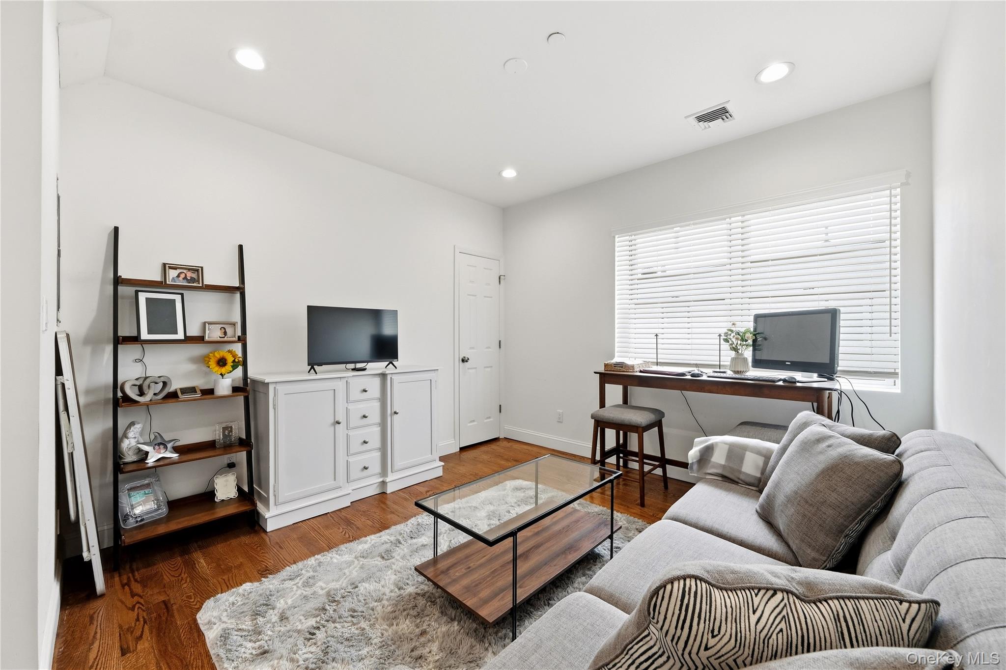 272 Broadway – For Sale photo 22