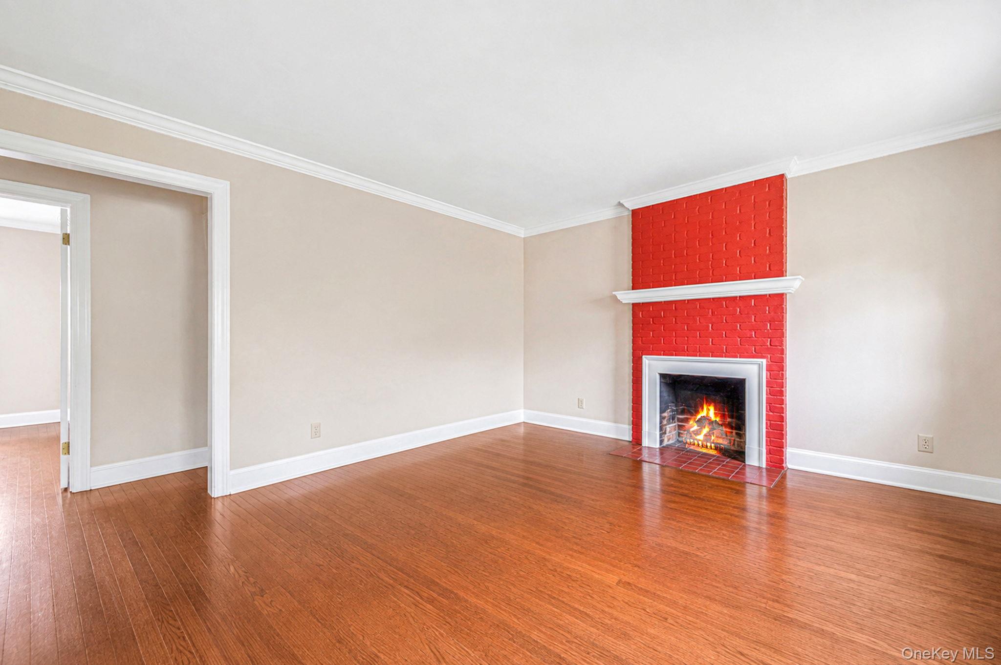 288 Nassau Road – For Sale photo 4